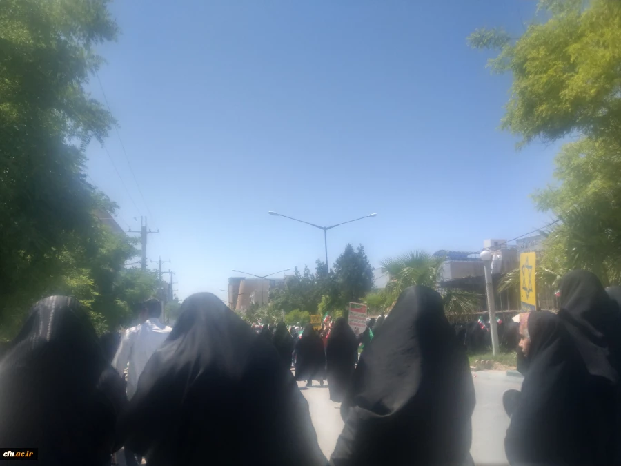 حضور گسترده کارکنان، اساتید و دانشجویان دانشگاه فرهنگیان استان ایلام در راهپیمایی روز جهانی قدس