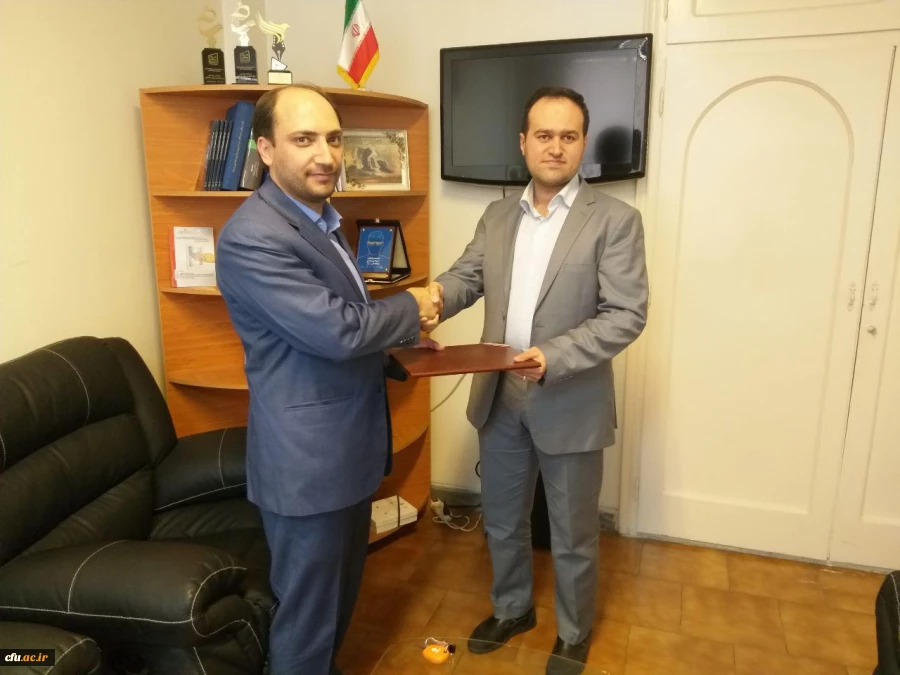 انعقاد تفاهم نامه همکاری فیمابین مرکز هوشمندسازی دانشگاه فرهنگیان و انجمن سواد رسانه ای ایران
(کارگروه مهارت های سواد رسانه ای در شهر هوشمند)
 2