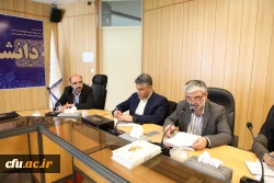 معاون آموزشی وتحصیلات تکمیلی:

تولید محتوای آموزش الکترونیک، گامی در راستای یادگیری اثر بخش است 4