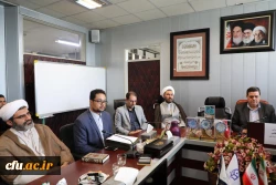 دکتر خنیفر در آیین تقدیر از عوامل اجرایی برگزاری بخش دانشگاهی بیست و هفتمین نمایشگاه قران کریم:

برگزاری بخش دانشگاهی کاری اثر گذار بود که با توجه به وجه علمی با دل مراجع سروکار داشت 3