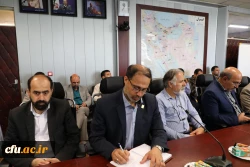 دکتر خنیفر در آیین تقدیر از عوامل اجرایی برگزاری بخش دانشگاهی بیست و هفتمین نمایشگاه قران کریم:

برگزاری بخش دانشگاهی کاری اثر گذار بود که با توجه به وجه علمی با دل مراجع سروکار داشت 4