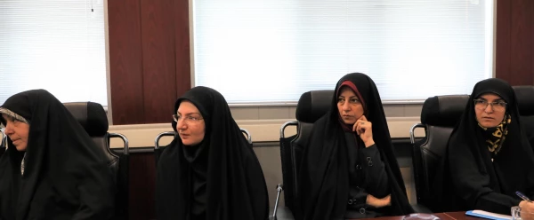 دکتر خنیفر در آیین تقدیر از عوامل اجرایی برگزاری بخش دانشگاهی بیست و هفتمین نمایشگاه قران کریم:

برگزاری بخش دانشگاهی کاری اثر گذار بود که با توجه به وجه علمی با دل مراجع سروکار داشت 6