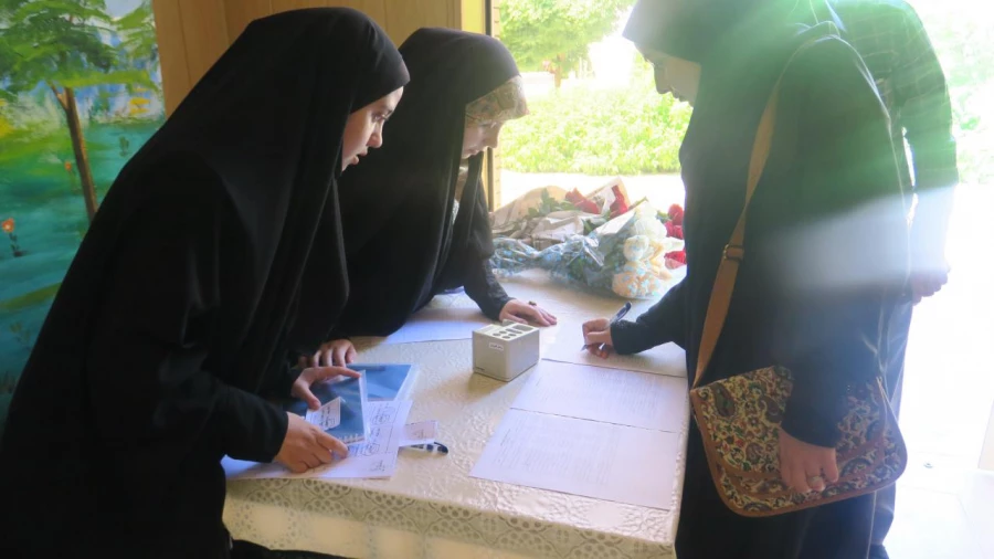 اولین همایش نومعلمان دانشگاه فرهنگیان فارس(خواهران)