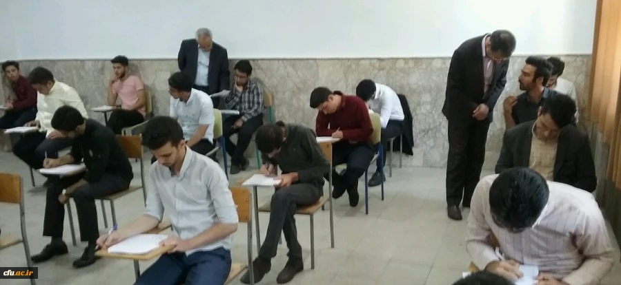 بازدید مدیر امور پردیس های دانشگاه فرهنگیان خراسان رضوی از حوزه برگزاری امتحانات پردیس شهید بهشتی