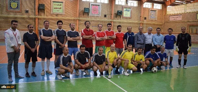 برگزاری مسابقه فوتسال بین اساتید و کارکنان دانشگاه فرهنگیان کرمانشاه 2