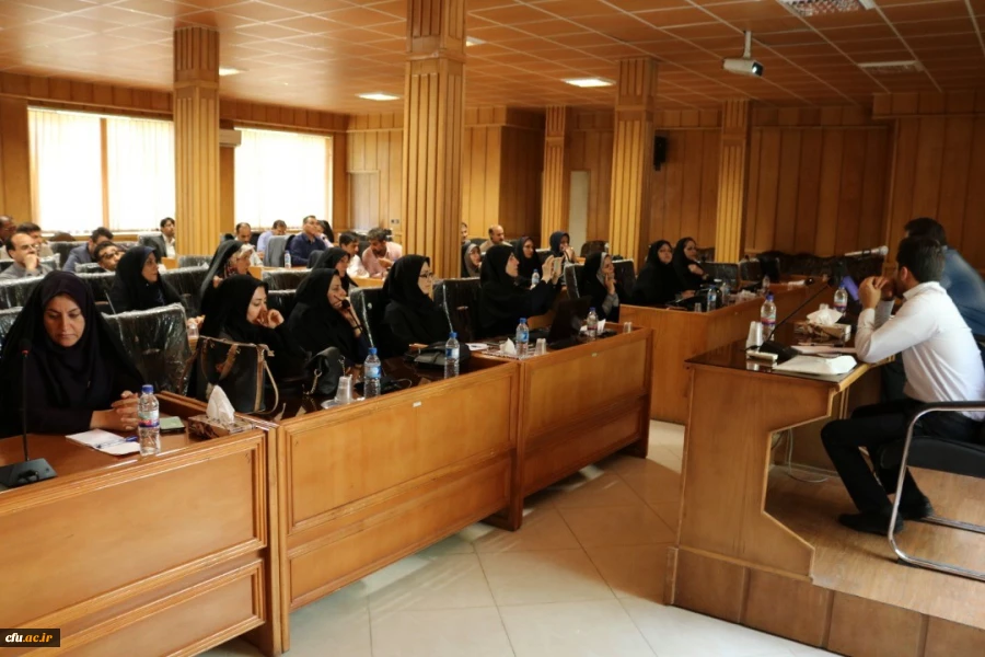 با حضور کارشناسان نظارت صورت گرفت:

آسیب شناسی نتایج حاصل از ارزیابی عملکرد کارکنان 97 - 1396  2