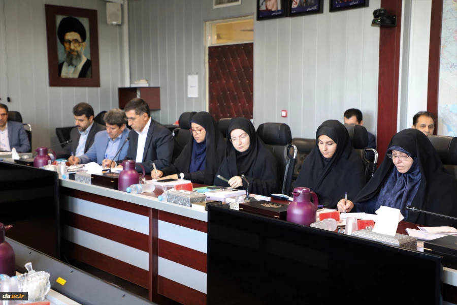 دکتر خنیفر در جلسه شورای مدیران سازمان مرکزی:

امیدواریم از قانون نویسی و قانون خوانی به قانون دانی و اجرای قانون برسیم 3