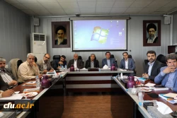 دکتر خنیفر در جلسه شورای مدیران سازمان مرکزی:

امیدواریم از قانون نویسی و قانون خوانی به قانون دانی و اجرای قانون برسیم 6