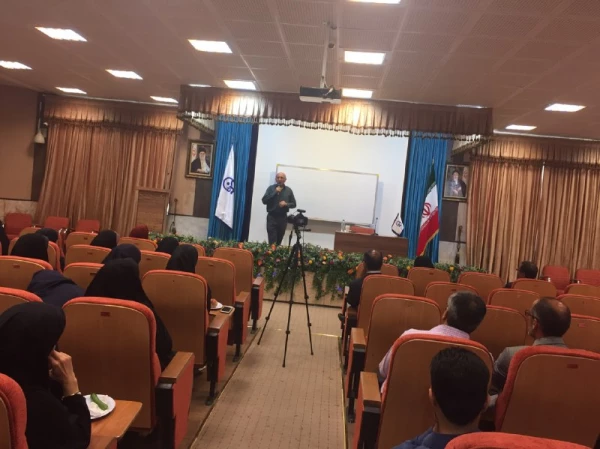 نشست آموزشی "نگاهی نو به زندگی" با حضوردکتر شاهین فرهنگ برگزار شد. 2