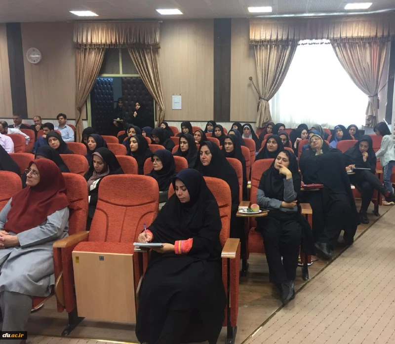 نشست آموزشی "نگاهی نو به زندگی" با حضوردکتر شاهین فرهنگ برگزار شد. 2