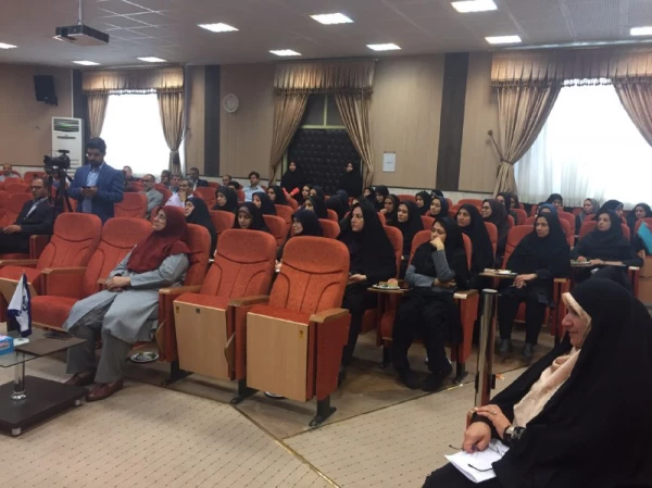 نشست آموزشی "نگاهی نو به زندگی" با حضوردکتر شاهین فرهنگ برگزار شد. 2