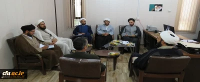 نشست صمیمی ائمه  جماعت پردیس های استان یزد با مدیریت استان و مسئول نهاد