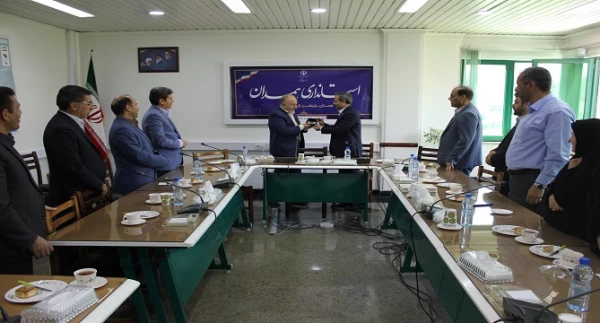 جلسه کمیته هیات امنای استانی دانشگاه فرهنگیان همدان با حضور معاون سیاسی امنیتی استانداری و دکتر طاهری نیا معاون پژوهشی و فناوری دانشگاه فرهنگیان برگزار شد