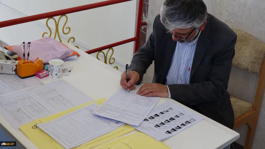 بازدید دکتر سمیعی از روند برگزاری امتحانات پردیس های دانشگاه فرهنگیان استان کردستان 8