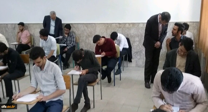 بازدید مدیر امور پردیس های دانشگاه فرهنگیان خراسان رضوی از حوزه برگزاری امتحانات پردیس شهید بهشتی