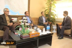 دیدار سرپرست دانشگاه فرهنگیان یزد با رئیس سازمان مدیریت و برنامه ریزی استان
 3