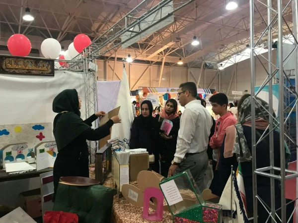 حضور دانشگاه فرهنگیان فارس در اولین نمایشگاه تخصصی آموزش 8