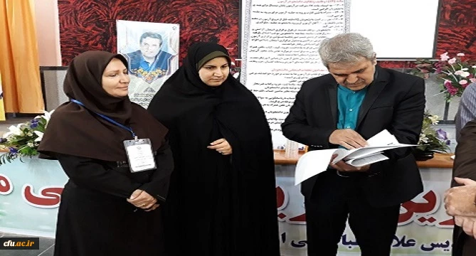 مدیر بهسازی منابع انسانی سازمان مرکزی دانشگاه فرهنگیان در بازدید از حوزه های امتحانات پردیس ها و مراکز استان آذربایجان غربی :

دانشگاه فرهنگیان از لحاظ تولید محتوا و آموزش های مجازی از مهمترین دانشگاههای کشور می باشد 3