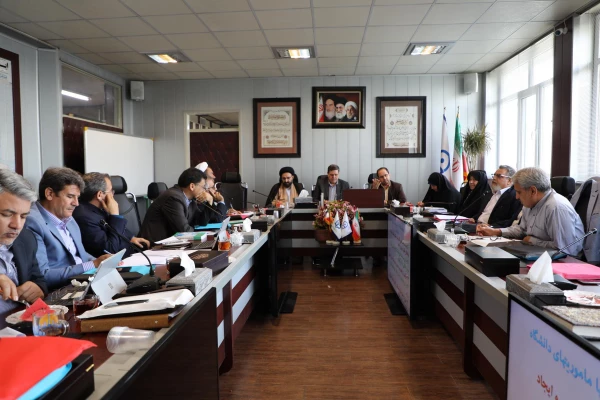 برگزاری کارگروه تبیین گزاره های بیانیه گام دوم انقلاب مرتبط با ماموریت های دانشگاه فرهنگیان 4