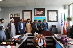 در ایام سالروز شهادت دکتر چمران و روز بسیج اساتید:

معارفه معاونان و مدیران بسیج اساتید دانشگاه فرهنگیان 11