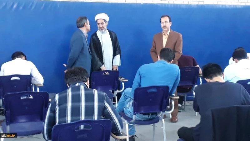 بازدید دکتر توان مدیریت امور پردیس های دانشگاه فرهنگیان کرمان از فرایند برگزاری امتحانات پایانی نیمسال دوم سال تحصیلی 98-97 در دانشگاه