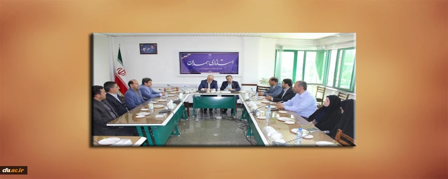 با حضور معاون سیاسی امنیتی استانداری و دکتر طاهری نیا معاون پژوهشی و فناوری دانشگاه فرهنگیان برگزار شد:

جلسه کمیته هیأت امنای استانی دانشگاه فرهنگیان همدان 5