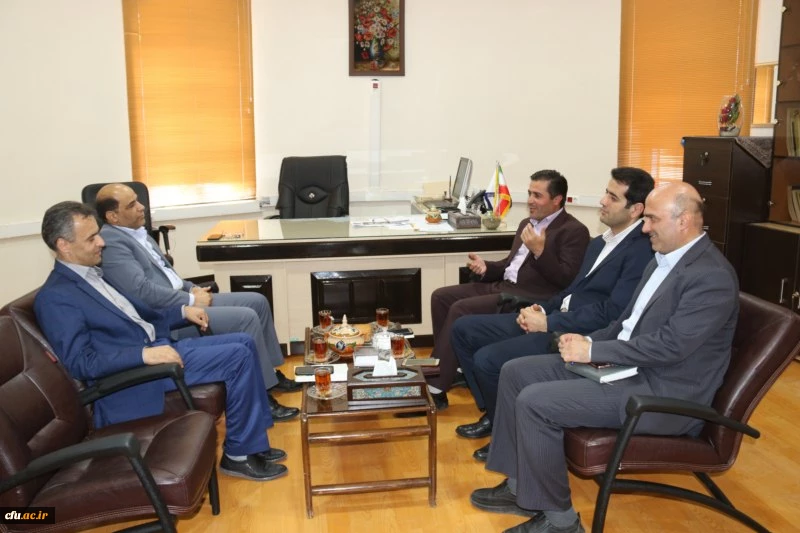 دیدار مدیران حوزه معاونت آموزشی و تحصیلات تکمیلی دانشگاه فرهنگیان با مدیرکل آموزش و پرورش استان یزد 3