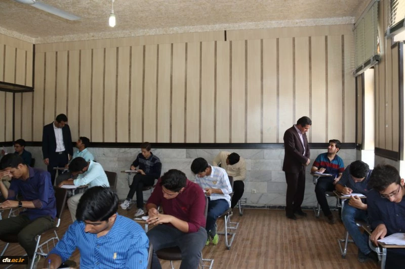 بازدید مدیران حوزه معاونت آموزشی و تحصیلات تکمیلی دانشگاه فرهنگیان از حوزه های امتحانی پردیس های استان یزد
 5