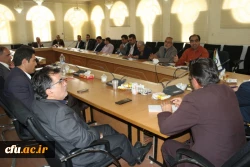 نشست اعضای هیئت علمی پردیس های استان یزد با مدیران حوزه معاونت آموزشی و تحصیلات تکمیلی دانشگاه فرهنگیان
 6