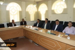 نشست اعضای هیئت علمی پردیس های استان یزد با مدیران حوزه معاونت آموزشی و تحصیلات تکمیلی دانشگاه فرهنگیان
 9