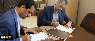 در راستای بهره گیری متقابل از منابع اطلاعاتی، ظرفیت ها و فرصت های پژوهشی، مطالعاتی صورت پذیرفت:

انعقاد تفاهم نامه همکاری فی مابین مرکز اسناد و کتابخانه ملی استان و دانشگاه فرهنگیان یزد