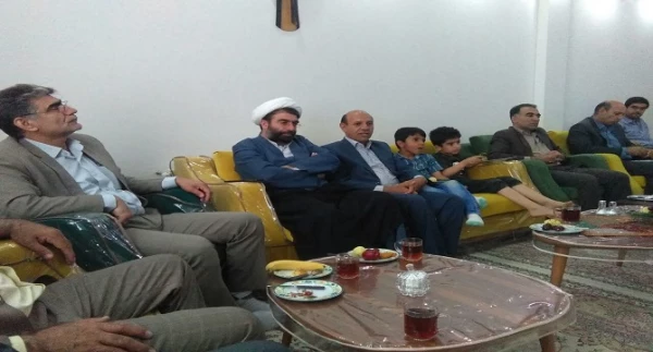 دیدار جمعی از دانشگاهیان دانشگاه فرهنگیان استان لرستان با خانواده شهیدایمان بابایی