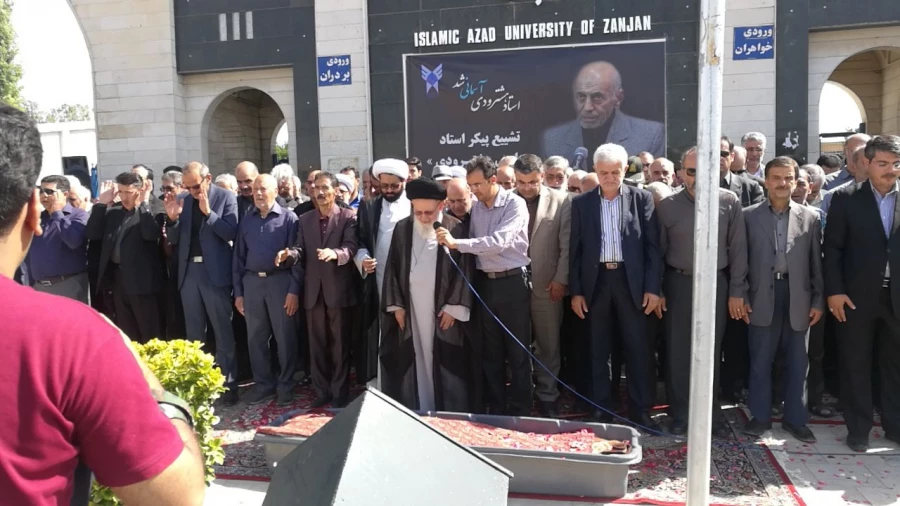 بر اثر کهولت سن و پس از یک دوره نقاهت:

استاد علی هشترودی سنیانگذار تربیت معلم در زنجان درگذشت 2