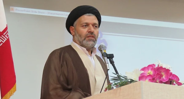 آیین تجلیل از فعالان فرهنگی و اجتماعی دانشگاه فرهنگیان آذربایجان شرقی