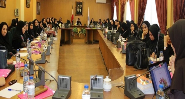 اولین کارگاه آموزشی منشور دانستنی‎های ابتدایی