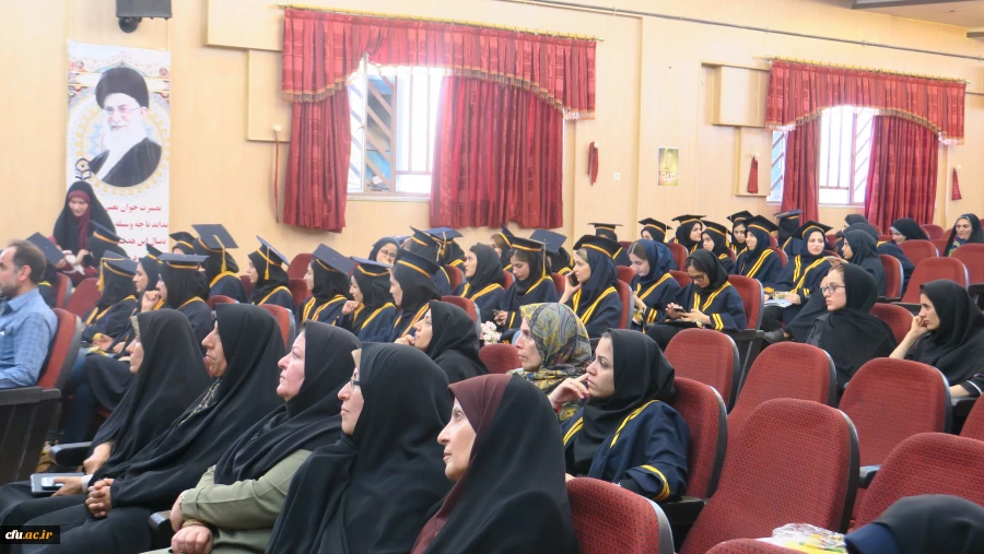 جشن دانش آموختگی دانشجومعلمان ورودی 94 پردیس شهید باهنر فارس برگزار شد