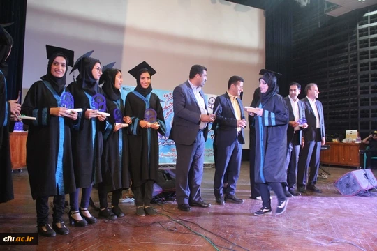 آیین با شکوه چهارمین جشن دانش آموختگی دانشجویان دانشگاه فرهنگیان هرمزگان برگزار گردید. 7