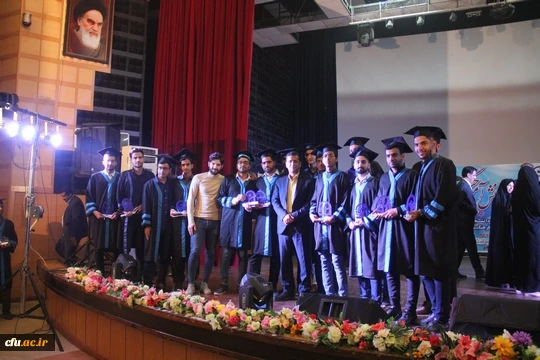 آیین با شکوه چهارمین جشن دانش آموختگی دانشجویان دانشگاه فرهنگیان هرمزگان برگزار گردید. 11