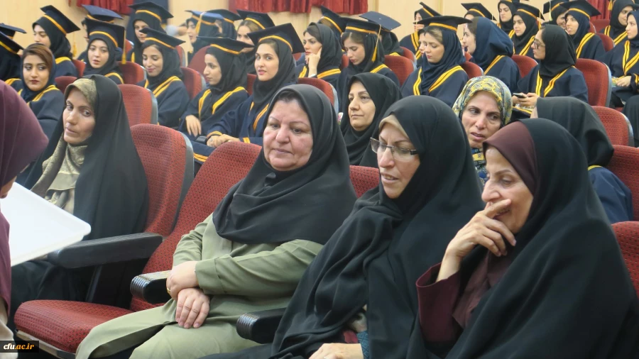 جشن دانش آموختگی دانشجومعلمان ورودی 94 پردیس شهید باهنر فارس برگزار شد
 5