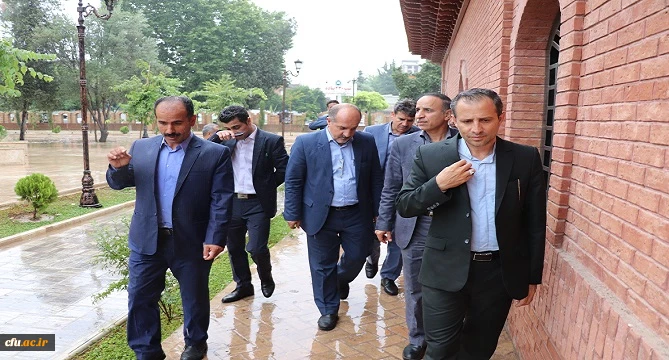 هویت تربیت معلم؛ میراثی برای آیندگان:
گزارش مختصر بازدید دکتر طاهری نیا از مکان احداث "موزه میراث تربیت معلم" در ساری