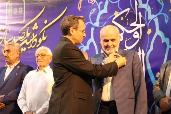 معاون پژوهش و فناوری دانشگاه فرهنگیان در گردهمایی پیشکسوتان و پیشگامان تربیت معلم استان مازندران:

تکریم پیشکسوتان پیش در آمد گام نخست مدیریت دانش 9