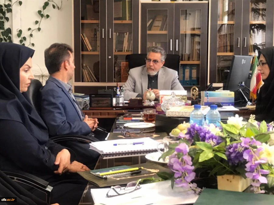 معاون نظارت، ارزیابی و تضمین کیفیت دانشگاه فرهنگیان:

تبیین مفاهیم عالیه بیانیه گام دوم انقلاب، با دانشجو معلمان از وظایف خطیر دانشگاه فرهنگیان است 4