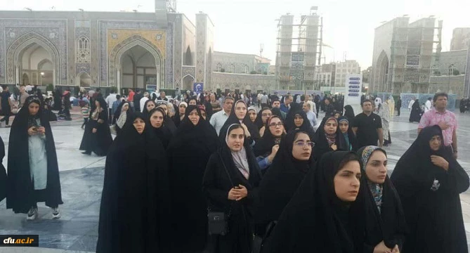 جشن دانش آموختگی  دانشجو معلمان  دانشگاه فرهنگیان لرستان در جوار حرم مطهر ثامن الحجج (ع) برگزار شد.