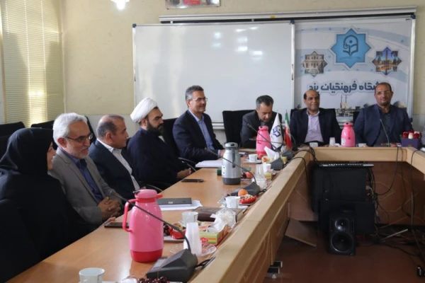 با حضور مسئولان سازمان مرکزی دانشگاه فرهنگیان برگزار شد:

مراسم معارفه معاون هماهنگی مدیریت امور پردیس های دانشگاه فرهنگیان یزد 2