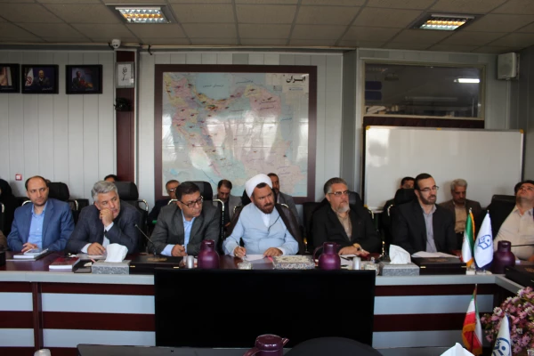 دکتر موسی نجفی در نشست مدیران سازمان مرکزی عنوان کرد:

نقش پر اهمیت تعلیم و تربیت در دو مولفه جنبش نرم افزاری و سبک زندگی  در بیانیه گام دوم 4