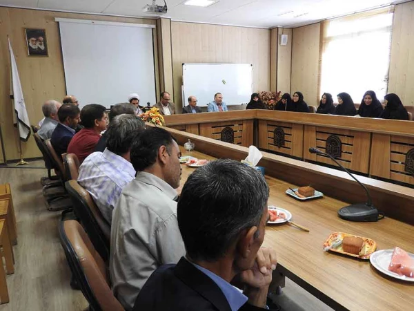 در دانشگاه فرهنگیان استان زنجان برگزار شد:

جلسه تکریم و تقدیر از بازنشستگان دانشگاه 10