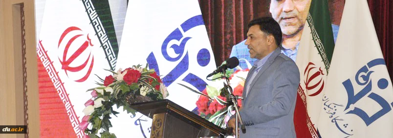 سرپرست معاونت فرهنگی اجتماعی دانشگاه فرهنگیان:

معلم مهارتی صرفاً در کلاس درس تربیت نمی شود 2