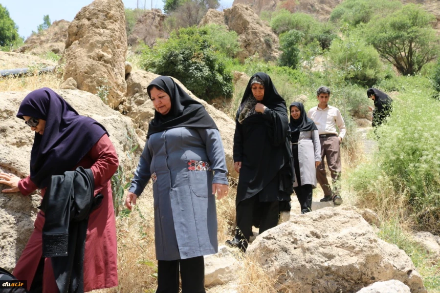 اردوی یک روزه روسای پردیس ها و کارکنان دانشگاه فرهنگیان فارس  به شهر اقلید برگزار شد  7