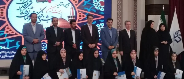 افتخار آفرینی دانشجومعلمان منتخب پردیس های استانی دانشگاه فرهنگیان یزد در مرحله ی کشوری بخش قرآنی جشنواره فرهنگی
 2