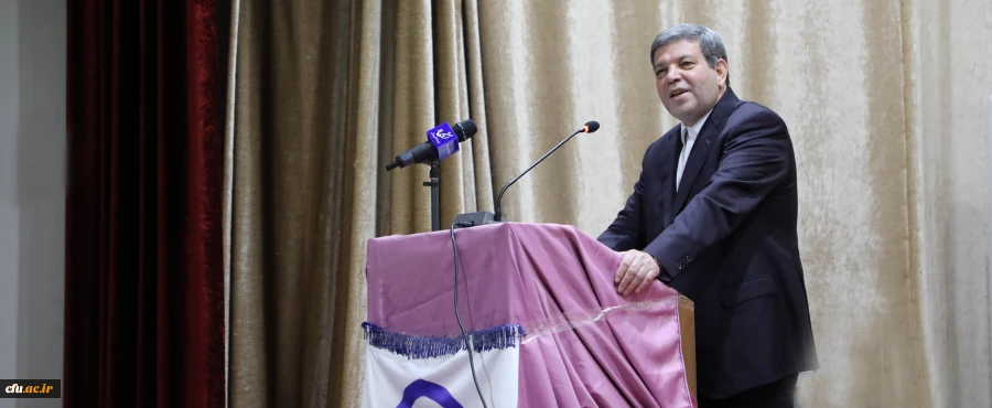 سرپرست وزارت آموزش و پرورش در بیست و یکمین نشست مدیران پردیس ها و مراکز دانشگاه فرهنگیان:

تنها مسیر تامین نیروی انسانی آموزش و پرورش دانشگاه فرهنگیان است 2